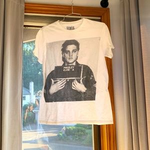 Elvis t shirt